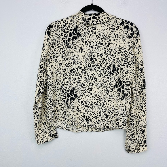 Zara Cream & Black Leopard Print Button Down collar Causal Loose Fit Blouse - Picture 5 of 6